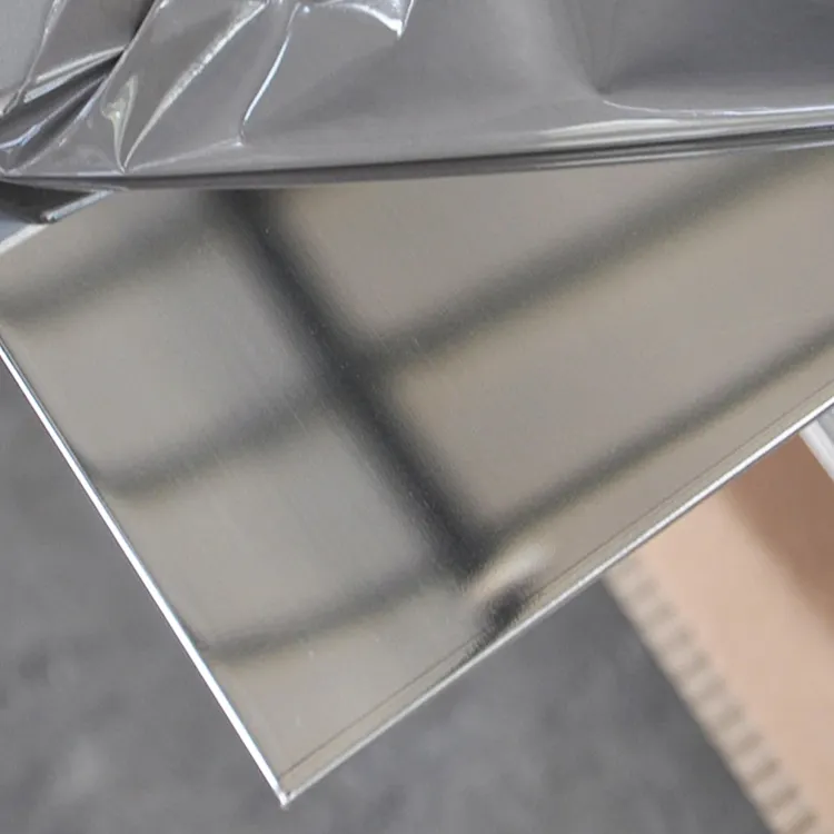 mais recente caso da empresa sobre Fornecimento de chapas de aço inoxidável para aplicações industriais e de construção na Arábia Saudita