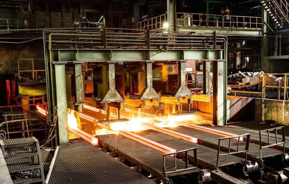 Jiangsu Xinyuanxing  Metal Products Co.,Ltd linha de produção do fabricante