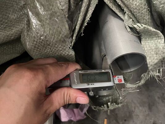 Cold Rolled Round Stainless Steel Pipe SS316 304 Sch40 Seamless Hot Rolled ISO Certificate for Decoration