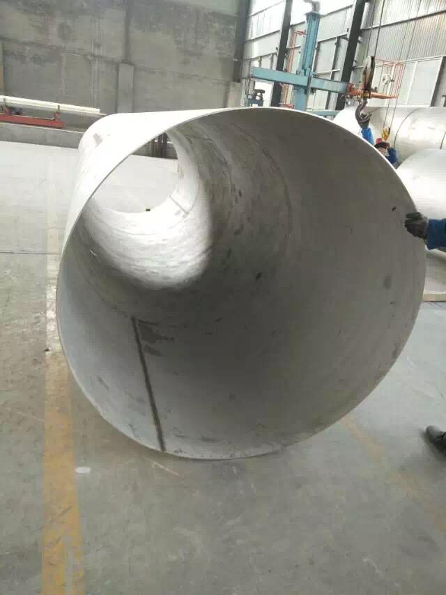 Os Ss soldaram as tubulações de aço inoxidável 302 de 630mm 304 a escova 0 polonês de JIS 32205